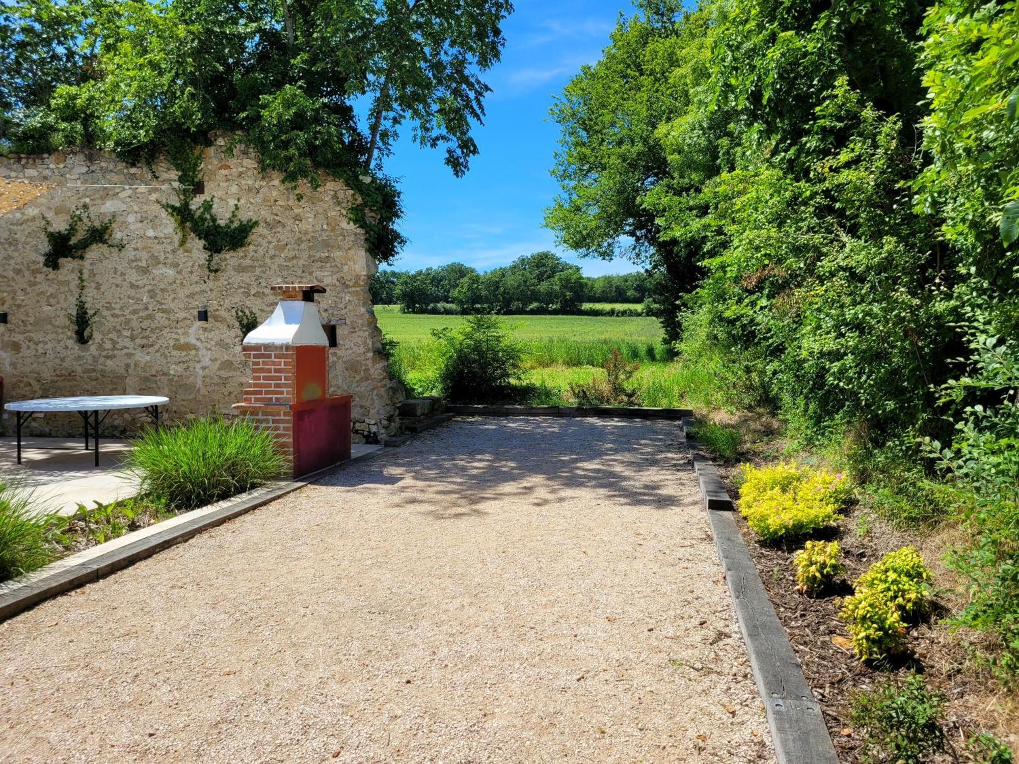 Gite Campagne Famille 15 Pers Piscine Chauffee Jeux Enfants Petanque Saint-Sauvy Exterior foto